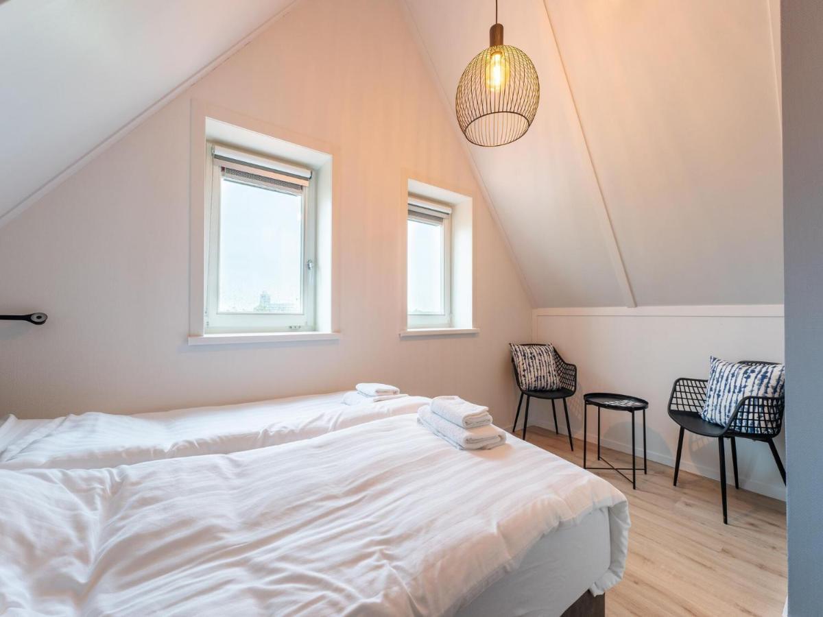 Modern Holiday Home By The Sea With Sauna Scherpenisse Zewnętrze zdjęcie